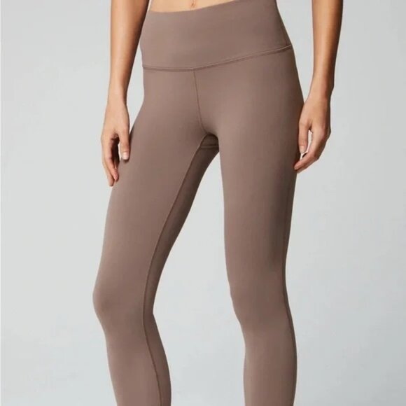 Fabletics High Waisted Leggings Desert Shadows Women’s Size Large - Picture 1 of 7